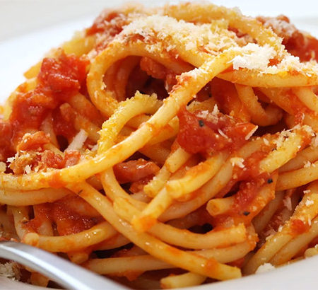 Špagety Amatriciana