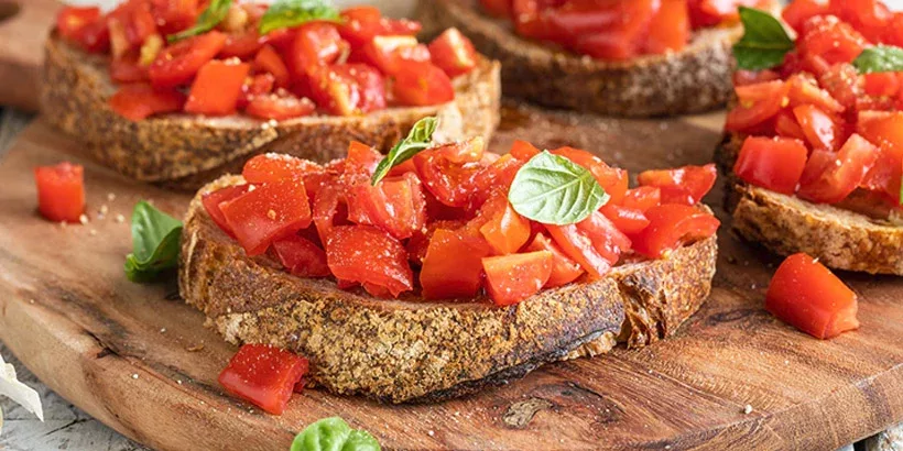 Královna předkrmů: Bruschetta